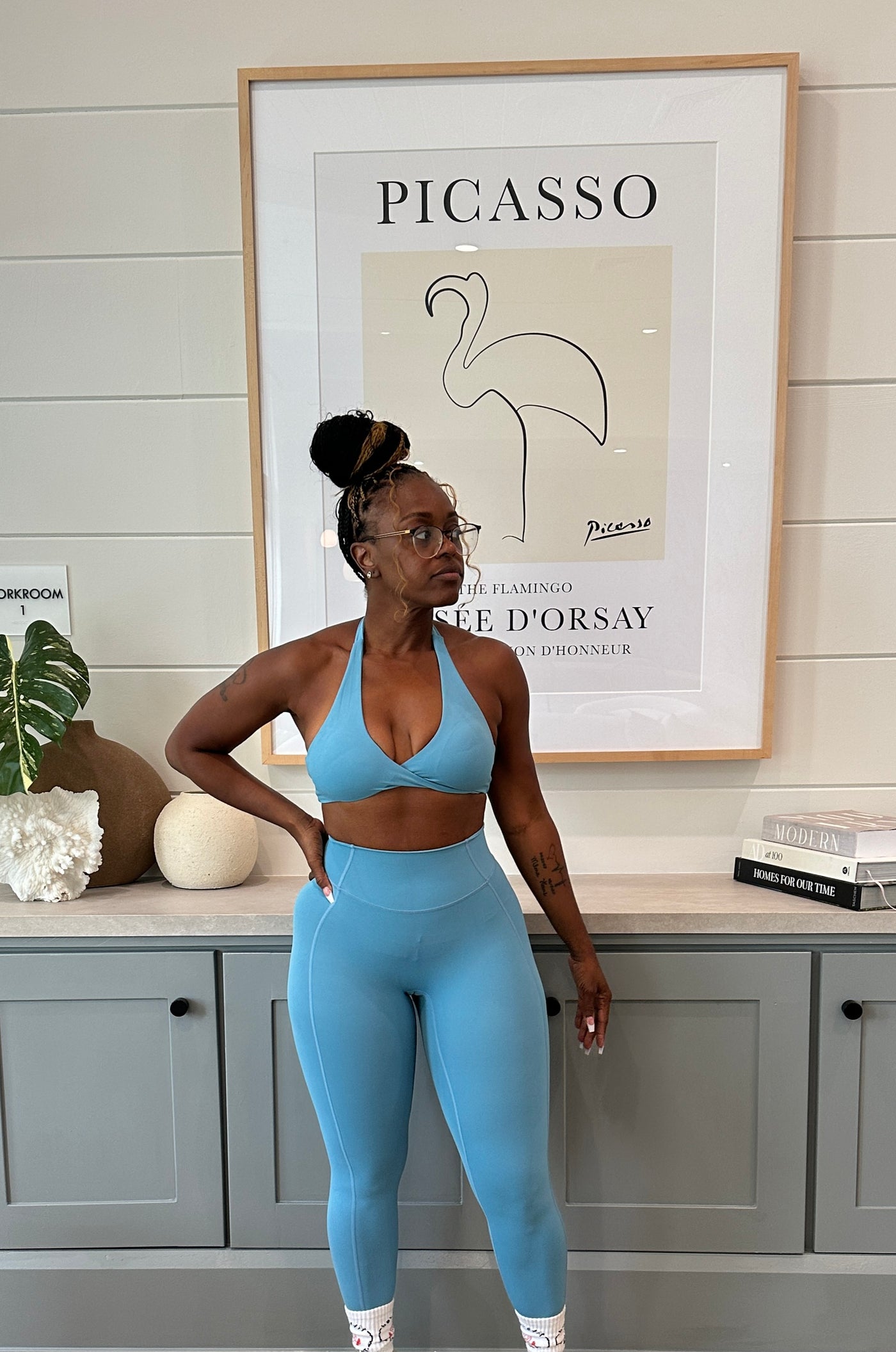 Aero Halterneck Sports Bra